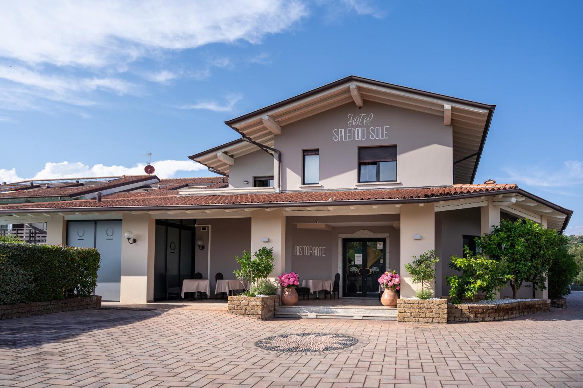 Spa Hotel Splendid Sole Manerba del Garda Luaran gambar